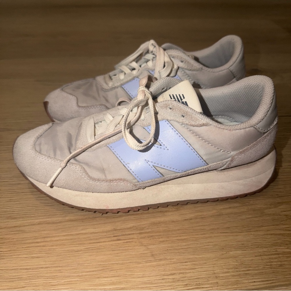 New Balance Women's 237 Grey Purple Sneakers Size 8